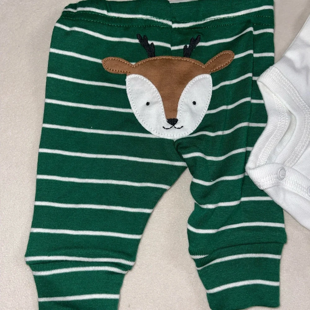 Carter's White and Green Reindeer Matching Set - Picture 2 of 5